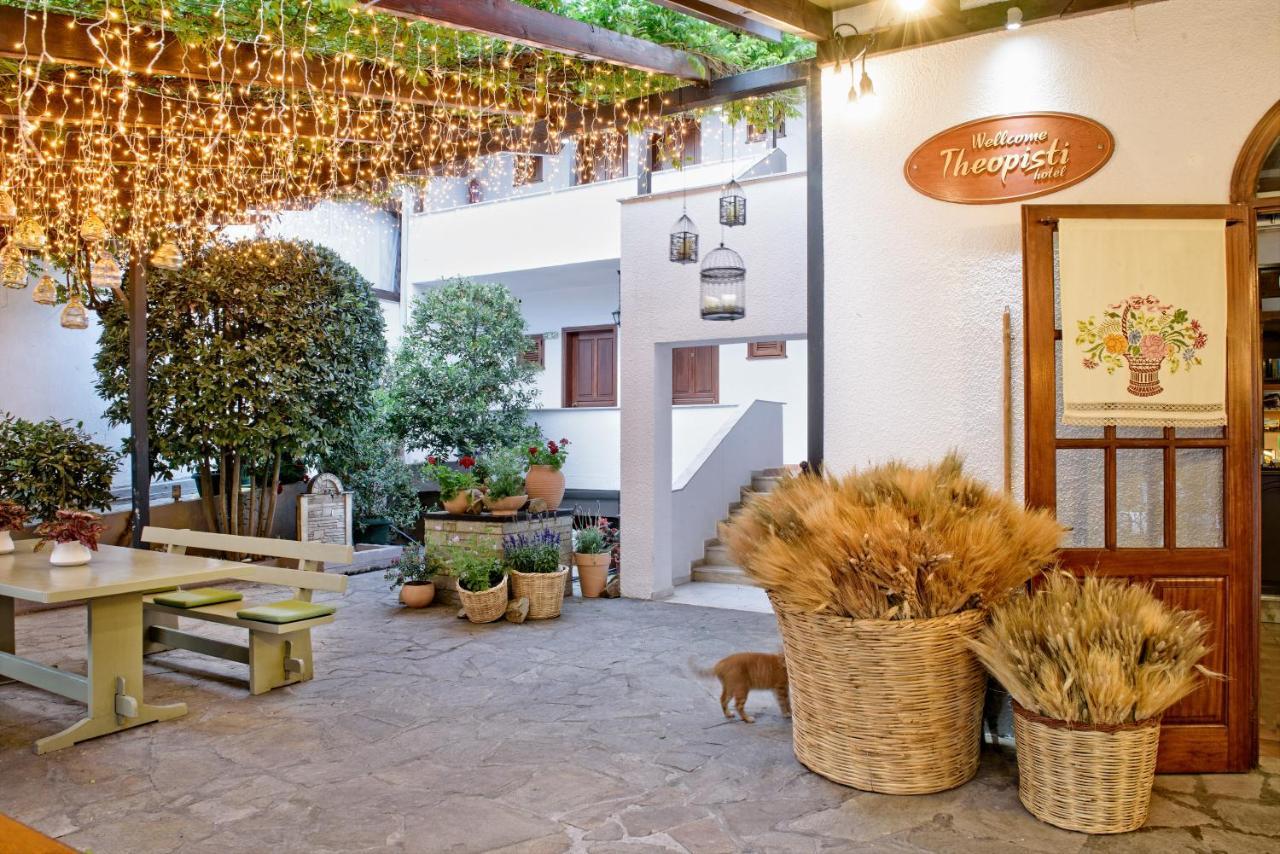 Hotel Theopisti Ouranoupoli Bagian luar foto