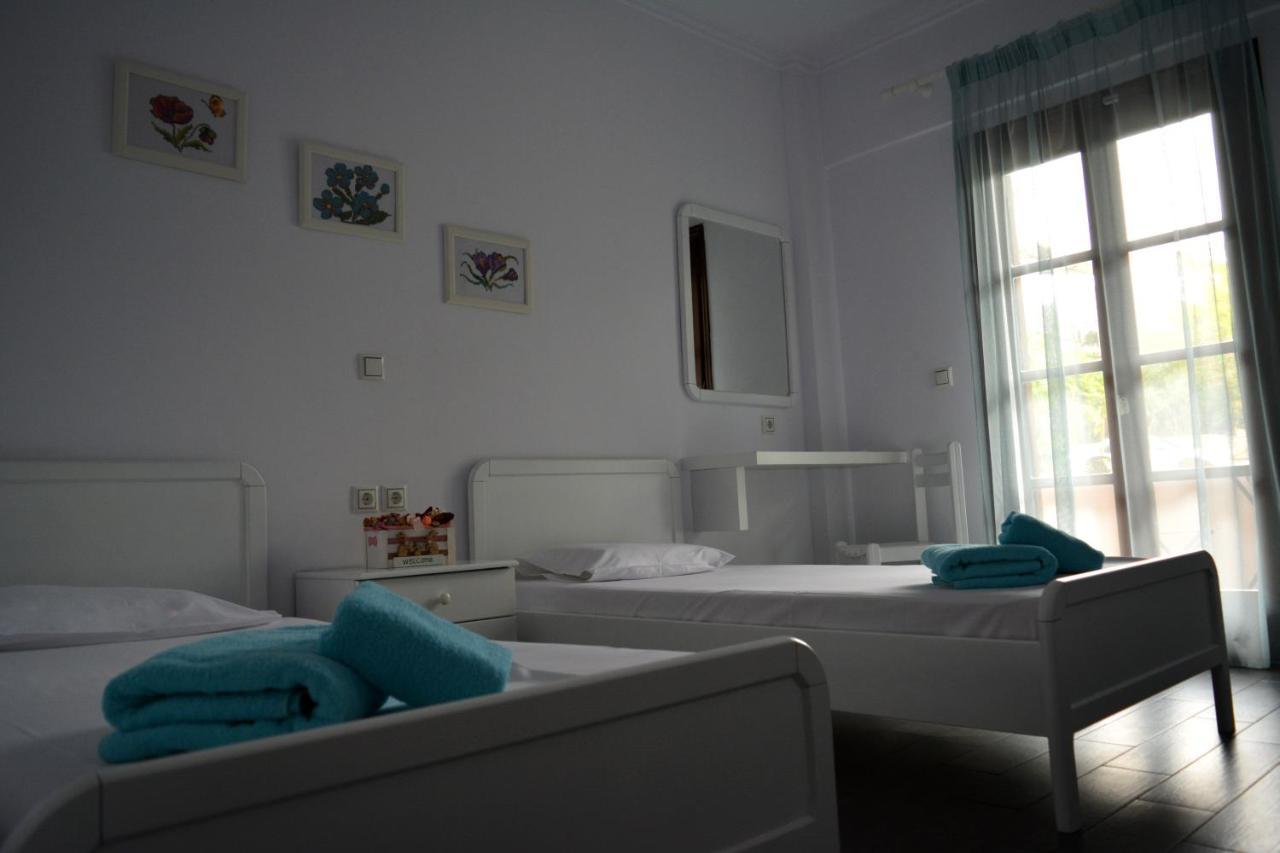 Hotel Theopisti Ouranoupoli Bagian luar foto